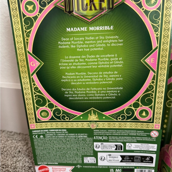 Wicked Shiz Dolls Elphaba and Madame Morrible by Mattel NWB - last pair - Picture 5 of 7